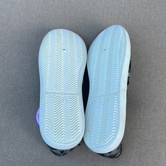 Animal Rescue Site Paw Print Canvas Slip-On Shoes gray black size 8 NEW - Picture 4 of 6